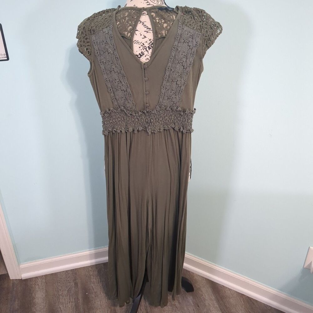 American Eagle Outfitters Embroidered green Jumpsuit Playsuit xs extra small